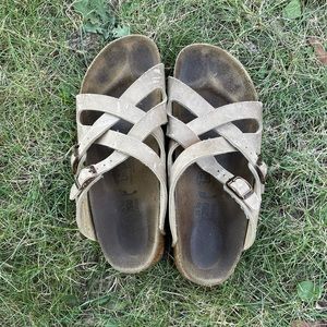 Criss-cross strap Birks L8 M6